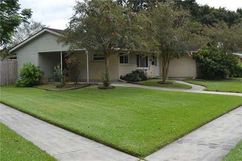 Photo of 2917 Green Acres Road Rd, Metairie, LA 70003 (MLS # NO2561269)