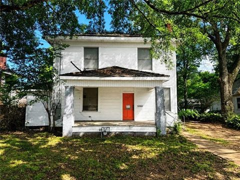 Photo of 1741 White Street ST, Alexandria, LA 71301 (MLS # CN2566119)