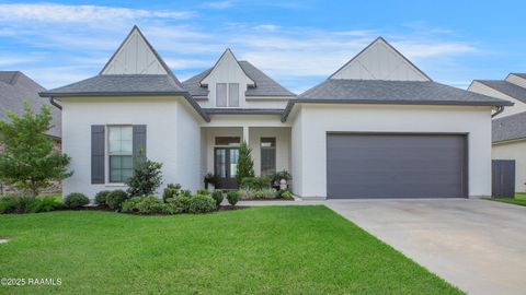 Photo of 408 Last Quarter Drive, Youngsville, LA 70592 (MLS # 2500002072)