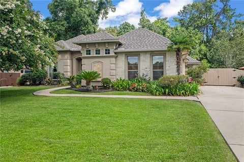 Photo of 408 Naples Court Ct, Slidell, LA 70458 (MLS # NO2567073)