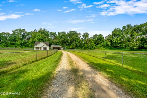 Photo of 273 Muscadine RD, Sunset, LA 70584 (MLS # 2600007701)