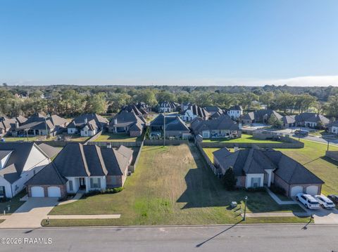 Photo of 106 Old Pottery Bend, Lafayette, LA 70508 (MLS # 2500006573)