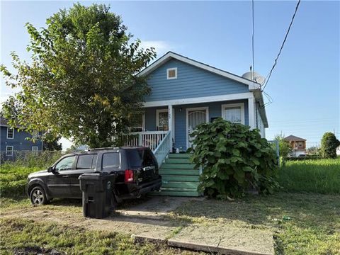 Photo of 3155 Law Street St, New Orleans, LA 70117 (MLS # NO2566340)