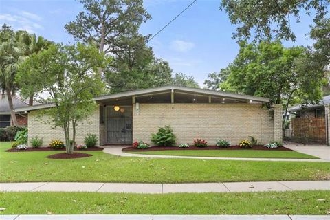 Photo of 805 Marguerite Road Rd, Metairie, LA 70003 (MLS # NO2556945)