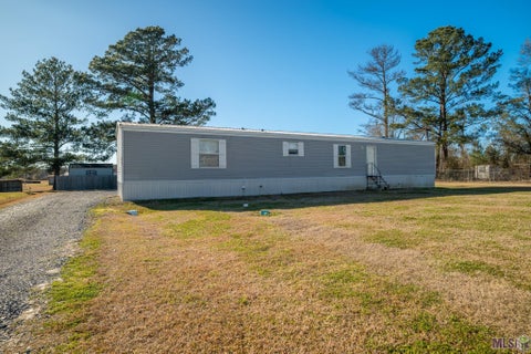 Photo of 18783 Aydell Ln, French Settlement, LA 70733 (MLS # BR2026011852)