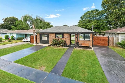 Photo of 1101 Frankel Avenue Ave, Metairie, LA 70003 (MLS # NO2573057)