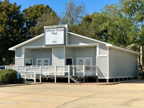 Photo of 810 Jefferson Terrace #B, New Iberia, LA 70560 (MLS # 2500006774)