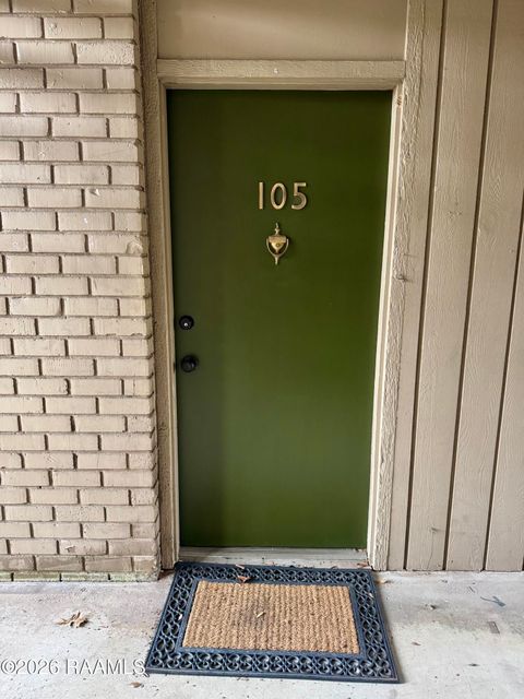 Photo of 220 Doucet Rd #105a, Lafayette, LA 70503 (MLS # 2600000100)