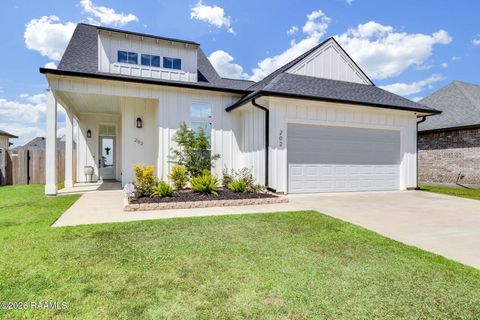 Photo of 202 Buenos Aires Avenue, Youngsville, LA 70592 (MLS # 2600002896)