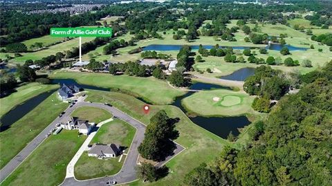 Photo of 122 Wateredge Circle Cir, Carencro, LA 70520 (MLS # NO2550353)