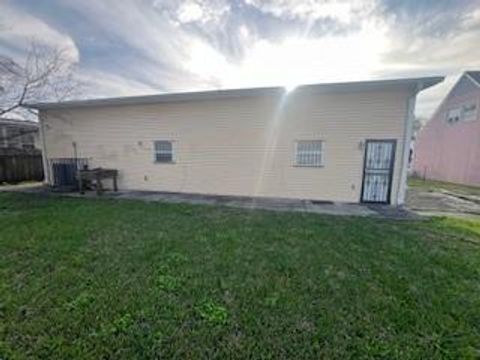 Photo of 4831 Piety Drive Dr, New Orleans, LA 70126 (MLS # NO2546829)