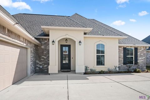 Photo of 44202 Shadowpoint Drive Dr, Hammond, LA 70403 (MLS # BR2026001301)