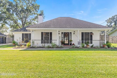 Photo of 1006 Christopher Street, New Iberia, LA 70563 (MLS # 2500004774)