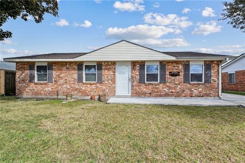 Photo of 2929 Penwood Drive Dr, Gretna, LA 70056 (MLS # NO2543323)