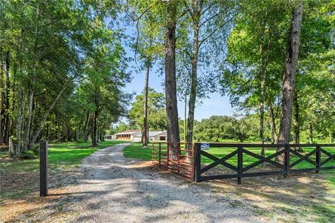 Photo of 0 Meadowlark Drive, Covington, LA 70433 (MLS # NO2567691)
