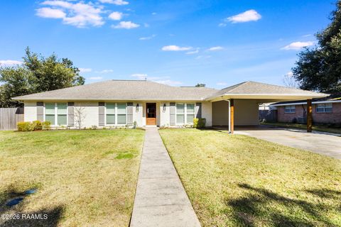 Photo of 405 Karen Drive, Lafayette, LA 70503 (MLS # 2600001083)
