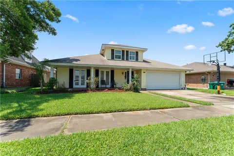 Photo of 637 Chambertin Drive DR, Kenner, LA 70065 (MLS # NO2566154)