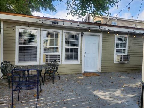 Photo of 7522 Freret Street St #Rear, New Orleans, LA 70118 (MLS # NO2556441)