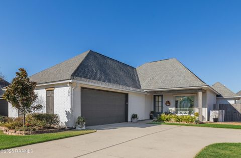 Photo of 208 Narrow Way Drive, Lafayette, LA 70508 (MLS # 2500004143)