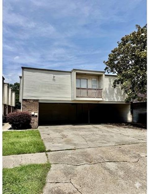 Photo of 4321 Lorie Drive DR #D, Kenner, LA 70065 (MLS # NO2561157)
