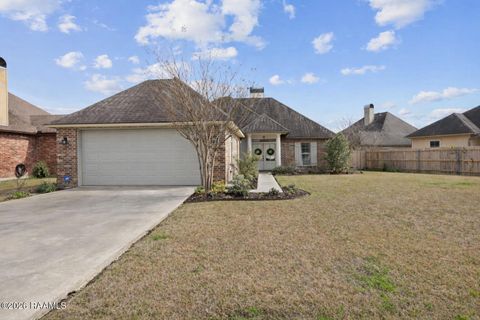 Photo of 205 Rivergrass Drive, Lafayette, LA 70508 (MLS # 2600001155)