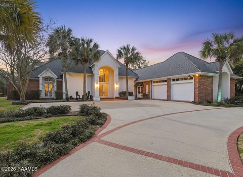 Photo of 327 Beverly Drive, Lafayette, LA 70503 (MLS # 2500001727)