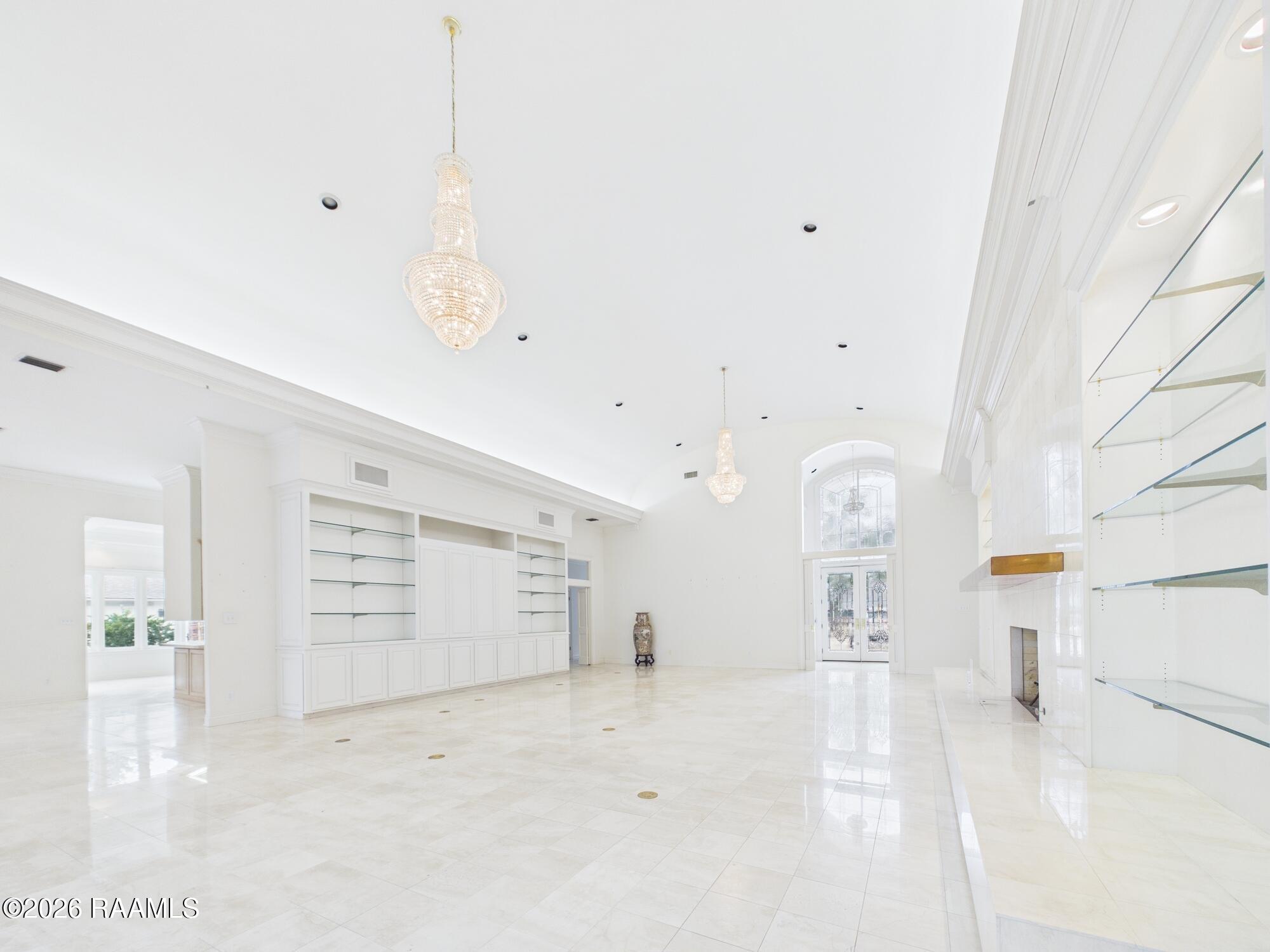 327 Beverly Drive