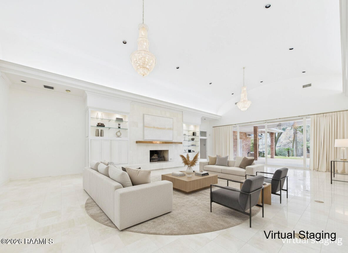 327 Beverly Drive