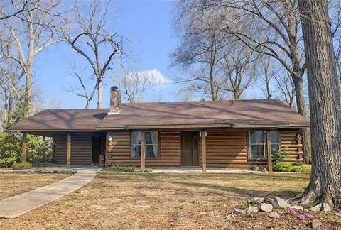 Photo of 671 Passman Road Rd, Jonesville, LA 71343 (MLS # CN2545232)