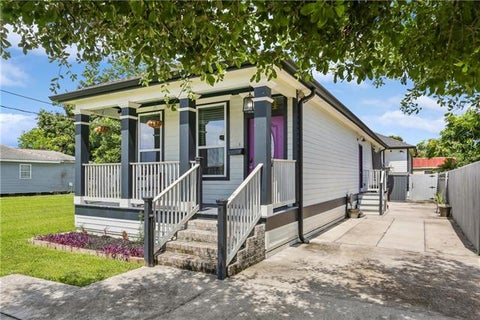Photo of 624 Thayer Street St, New Orleans, LA 70114 (MLS # NO2566104)