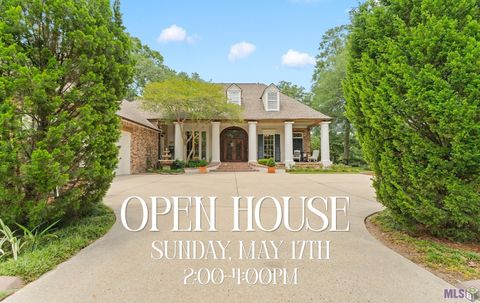 Photo of 10645 Old Lodge Ct CT, Baton Rouge, LA 70817 (MLS # BR2026008384)