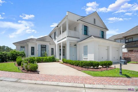 Photo of 19890 Southern Hills Ave Ave, Baton Rouge, LA 70809 (MLS # BR2026008987)