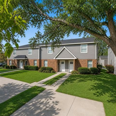 Photo of 212 Hunt Street #B, Belle Chasse, LA 70037 (MLS # NO2560496)