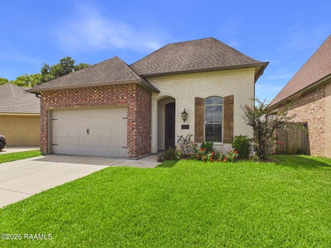 Photo of 201 Barataria Bay Point, Lafayette, LA 70508 (MLS # 2600008319)