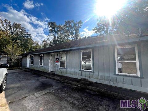 Photo of 15644 Tiger Bend Rd Rd, Saint George, LA 70817 (MLS # BR2025022612)