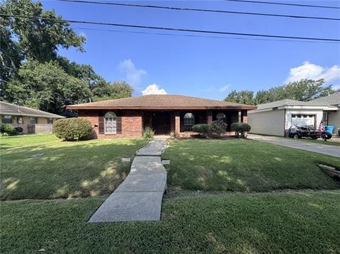 Photo of 461 Clayton Street Dr, Norco, LA 70079 (MLS # NO2540371)