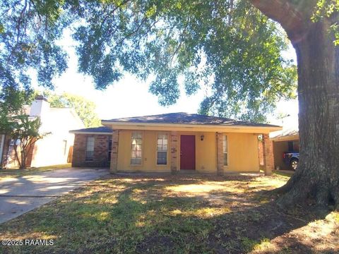 Photo of 203 Caledonia Drive, Lafayette, LA 70508 (MLS # 2500004768)