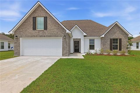Photo of 46079 Dover Drive, Hammond, LA 70401 (MLS # NO2555560)
