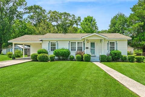 Photo of 917 Ave J Avenue, Bogalusa, LA 70427 (MLS # NO2570893)