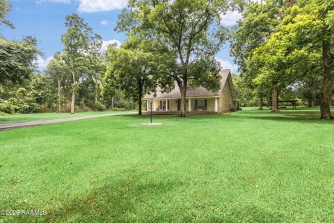 Photo of 129 Shaw Road, Opelousas, LA 70570 (MLS # 2600005612)