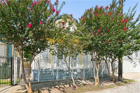 Photo of 2920 Philip Street St, New Orleans, LA 70113 (MLS # NO2566731)