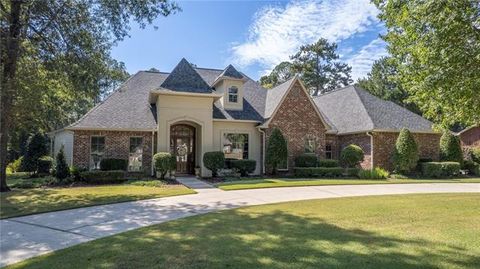 Photo of 22 Jamie Lane Ln, Mandeville, LA 70471 (MLS # NO2543316)