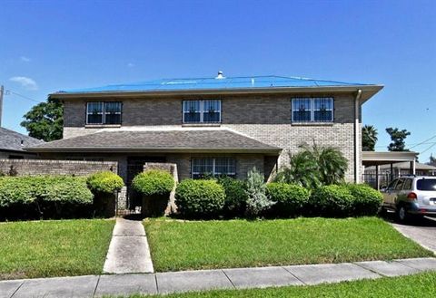 Photo of 4215 Saint Bernard Avenue Ave, New Orleans, LA 70122 (MLS # NO2547089)