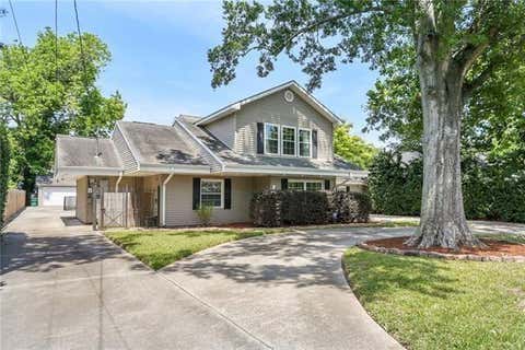 Photo of 10313 Jefferson Highway Hwy, River Ridge, LA 70123 (MLS # NO2568094)
