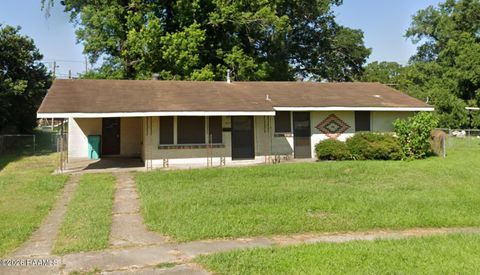 Photo of 2115 Ledoux Circle, Opelousas, LA 70570 (MLS # 2600001178)