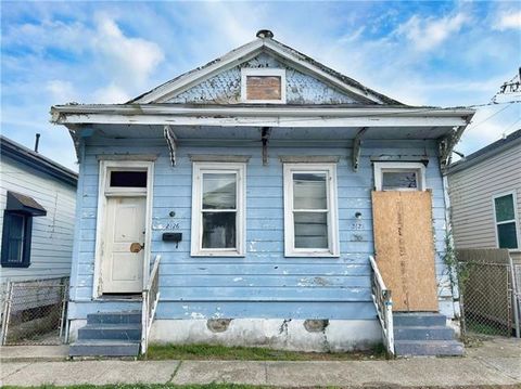 Photo of 2426-28 Clara Street St, New Orleans, LA 70113 (MLS # NO2560517)