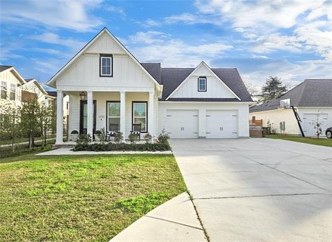 Photo of 2209 Archwyck Circle Cir, Covington, LA 70433 (MLS # NO2556703)