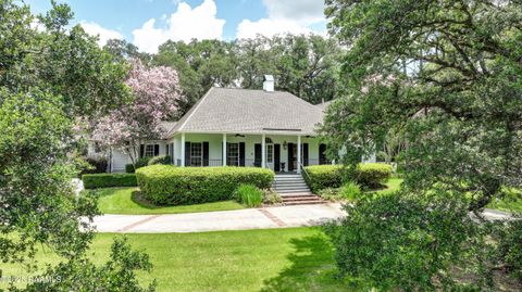 Photo of 14551 Highland Rd Road, Baton Rouge, LA 70810 (MLS # 2500006509)
