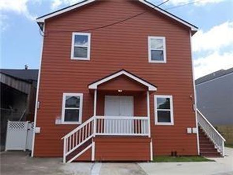 Photo of 1383 St Bernard Street Ave #A, New Orleans, LA 70116 (MLS # NO2552315)