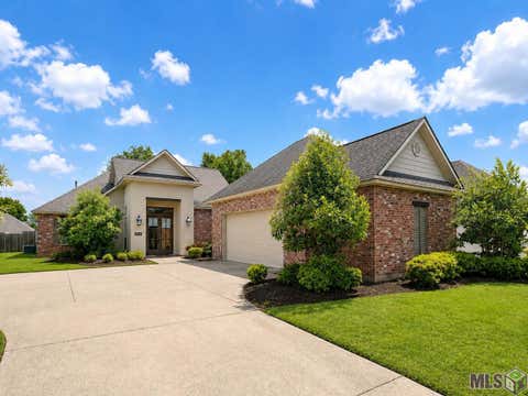 Photo of 37464 Cypress Hollow Ave Ave, Prairieville, LA 70769 (MLS # BR2026011785)
